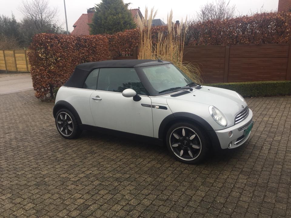 Mini Cooper Sidewalk 2008